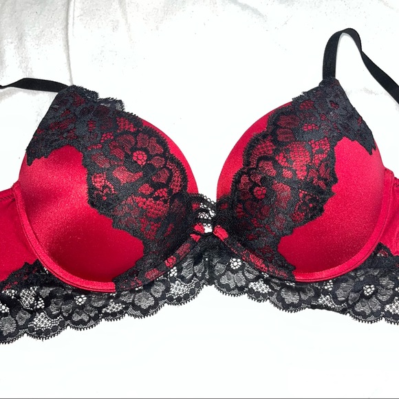 32D Hello Sugar “up 2 cups” push up bra La Senza